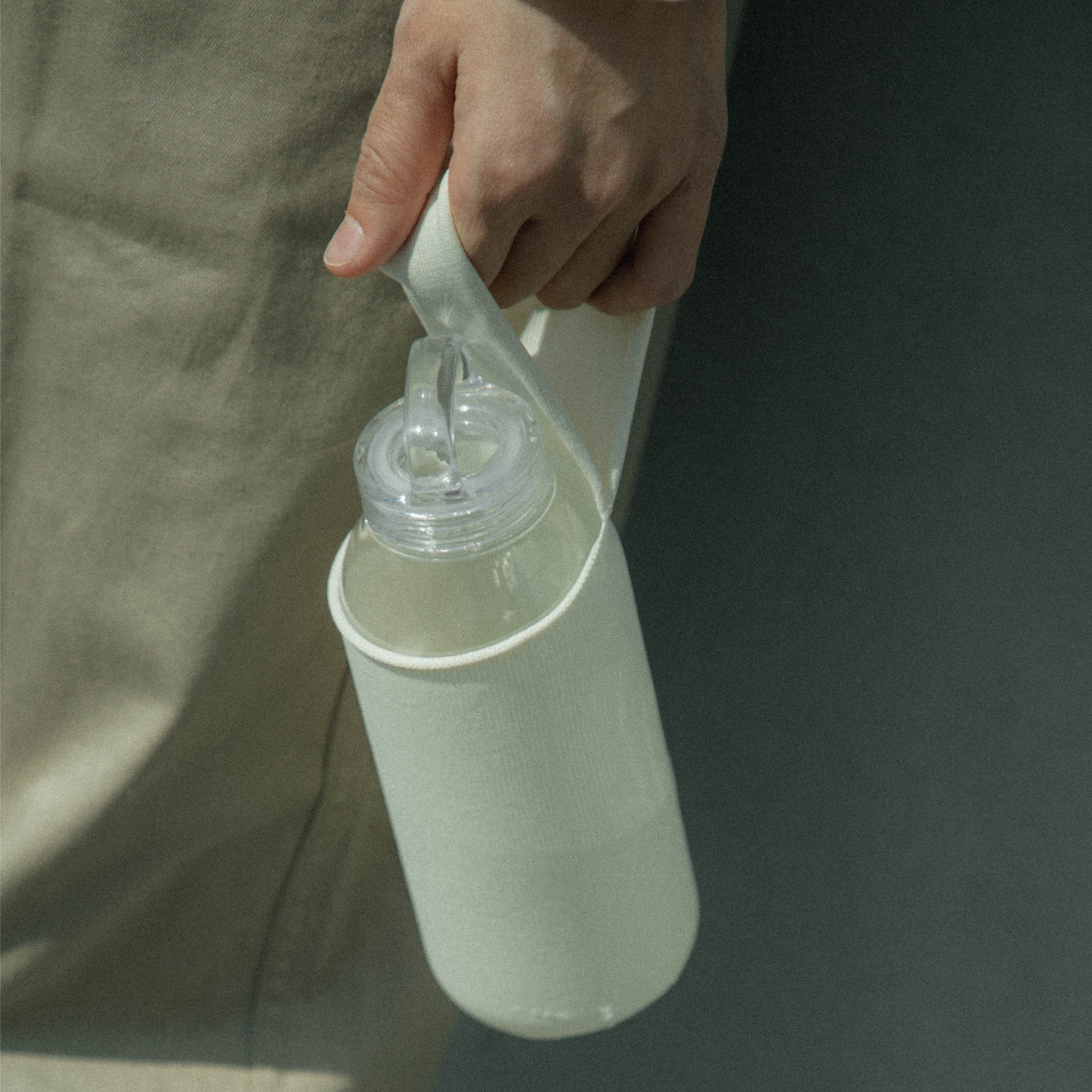 Futo Wrist Sling and WATER BOTTLE - Image 2